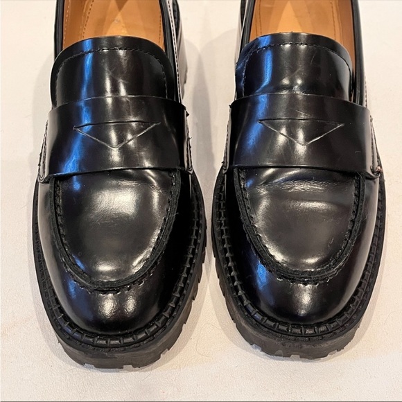 & Other stories chunky heel, lug sole loafers - Picture 4 of 4